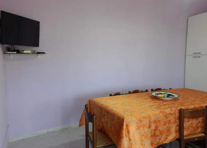 Apartman La Rosa Dei Venti Accomodation Domus de Maria